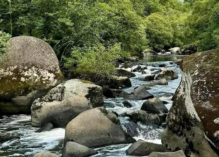 Le Fief Кемпинг *